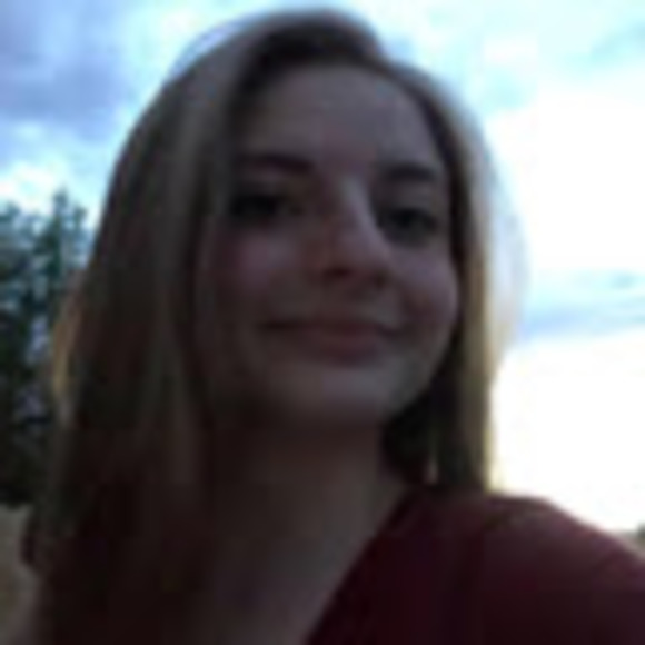 Meet your Posher, Nyssa - Picture 1 of 1